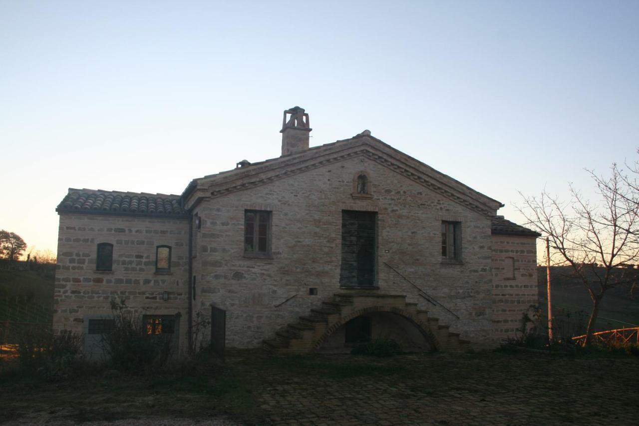 Locanda San Francesco Монтекаротто Экстерьер фото